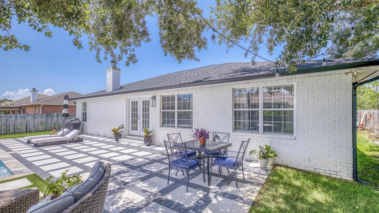 Photo of Outdoor in Gulf Breeze