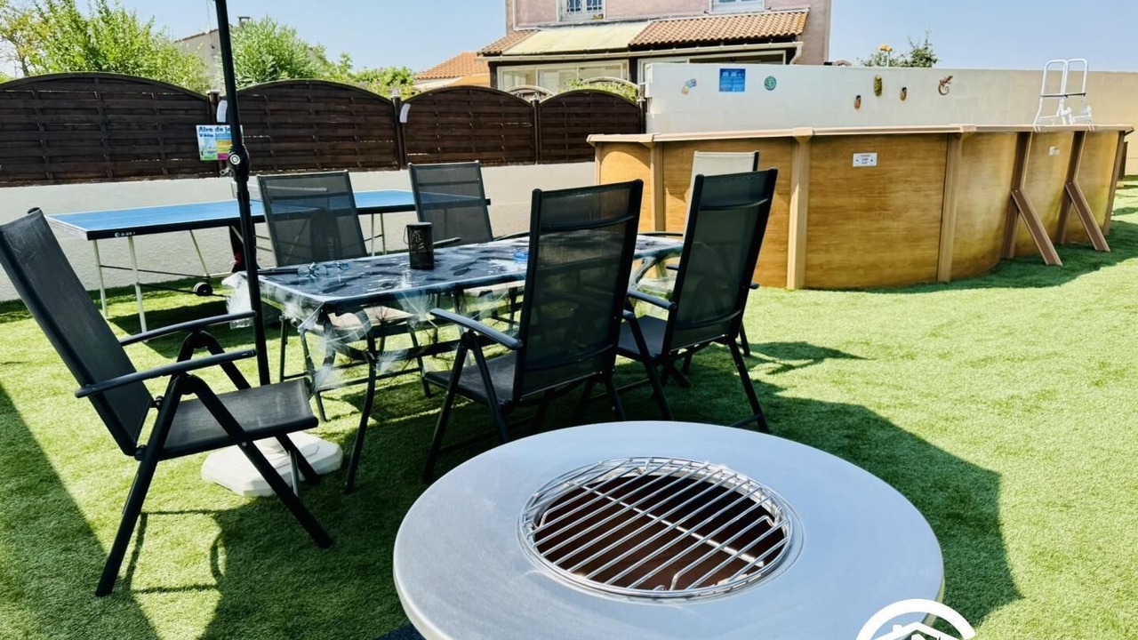 Photo of Outdoor in Trebes