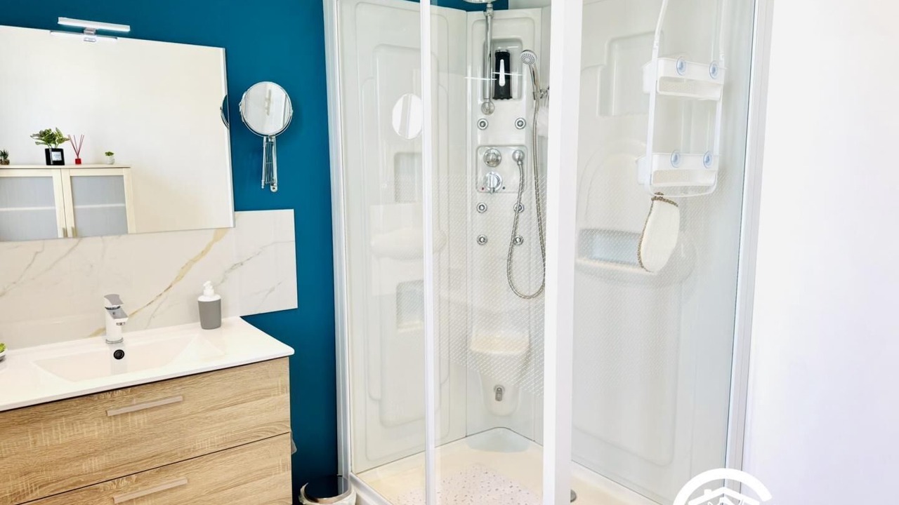 Photo of Bathroom in Trebes