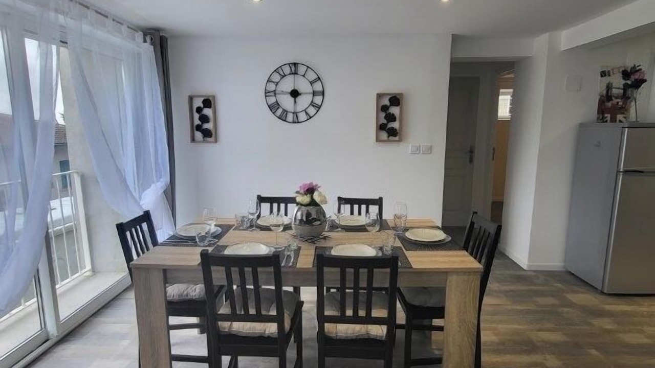 Photo of Others in Laplume