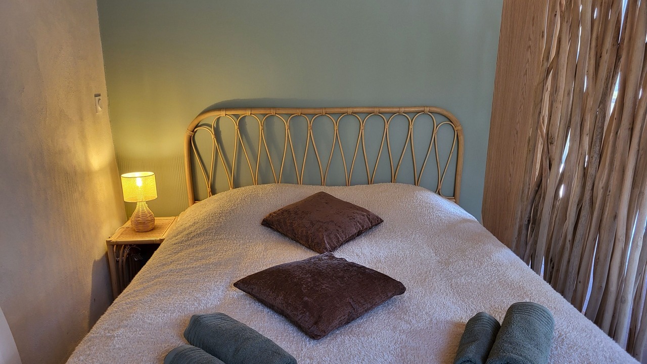 Photo of Bedroom in Saint-Julien-des-Points