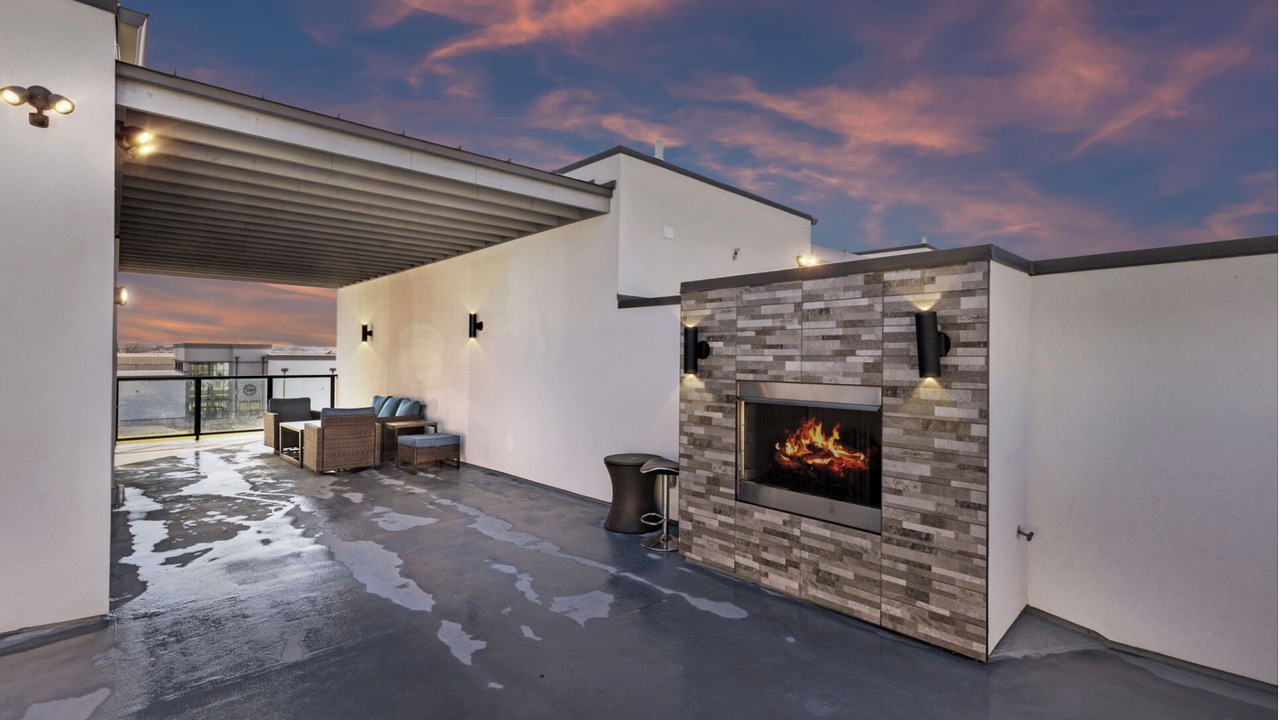 Photo of Patio Balcony in Farmers Branch