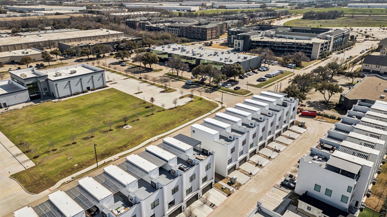 Photo of Outdoor in Farmers Branch