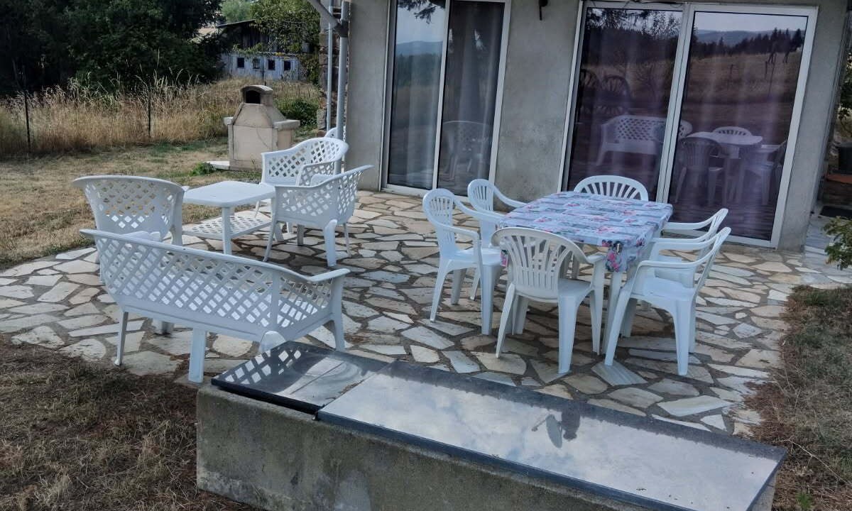 Photo of Outdoor in Saint-Vert