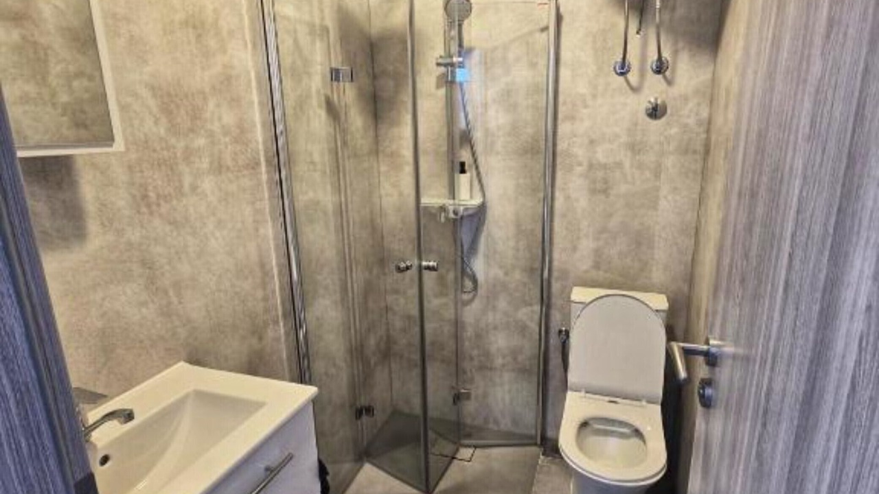 Photo of Bathroom in Cove Parja