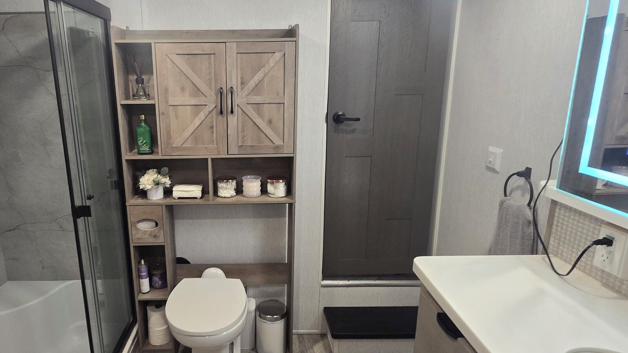 Photo of Bathroom in Russell