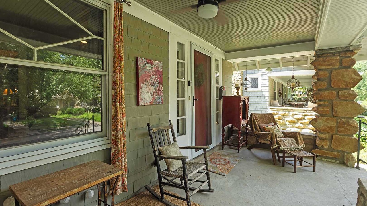 Photo of Patio Balcony in Rosedale
