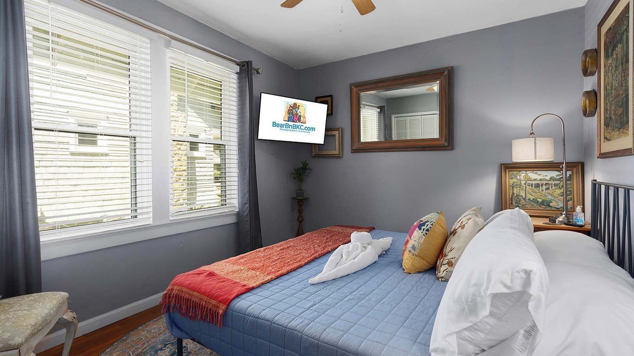 Photo of Bedroom in Rosedale