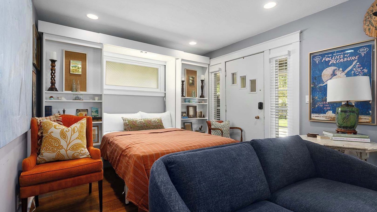 Photo of Bedroom in Rosedale