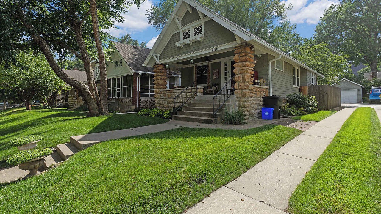 Photo of Outdoor in Rosedale