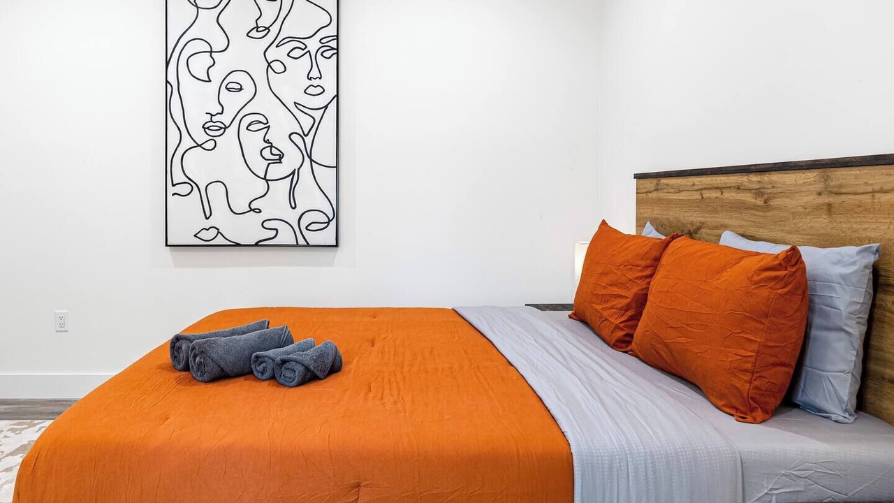 Photo of Bedroom in Wilshire