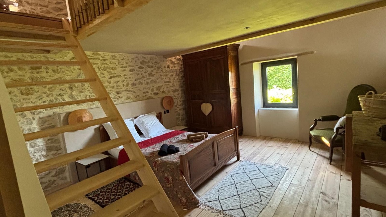 Photo of Bedroom in Boisset-et-Gaujac
