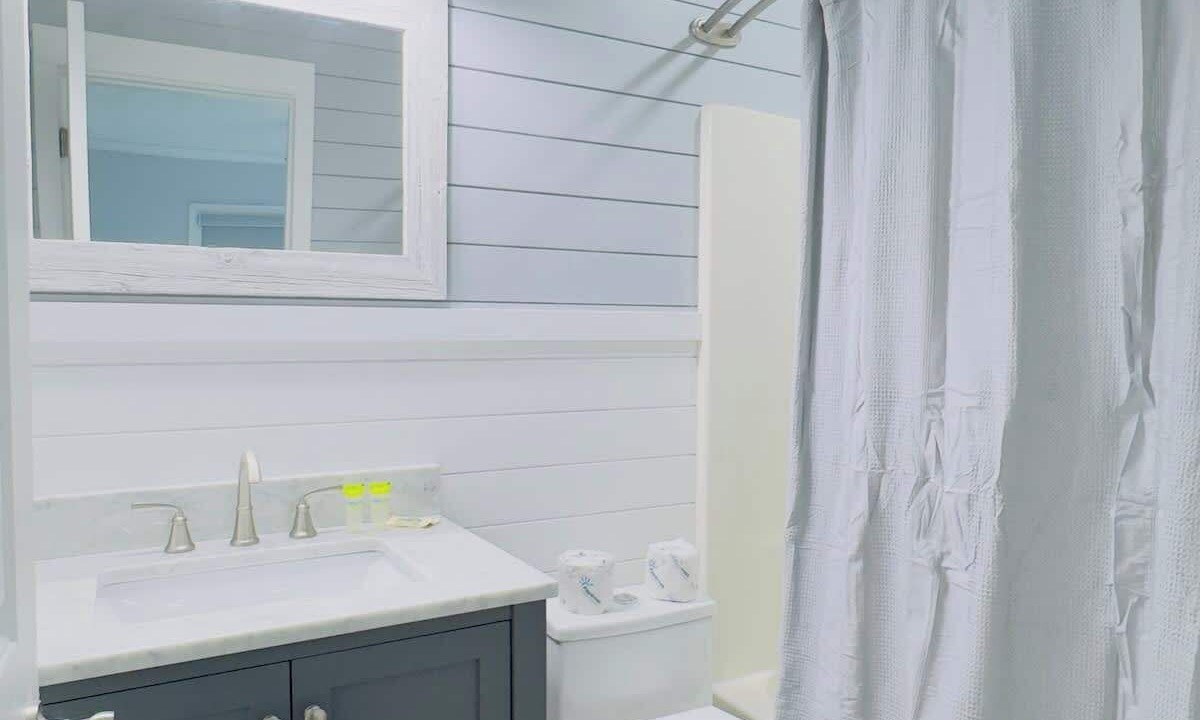 Photo of Bathroom in Crescent Beach