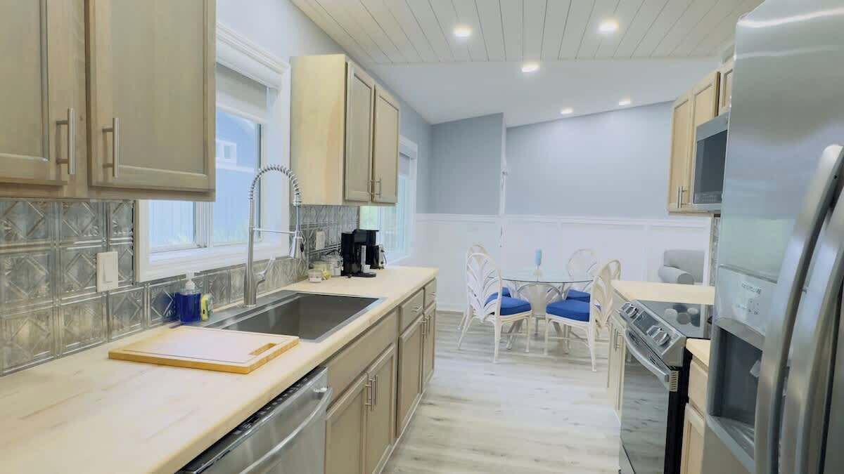 Photo of Kitchen in Crescent Beach