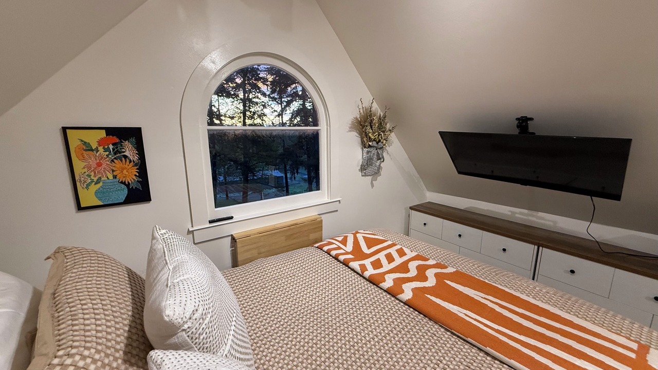 Photo of Bedroom in Brownsville