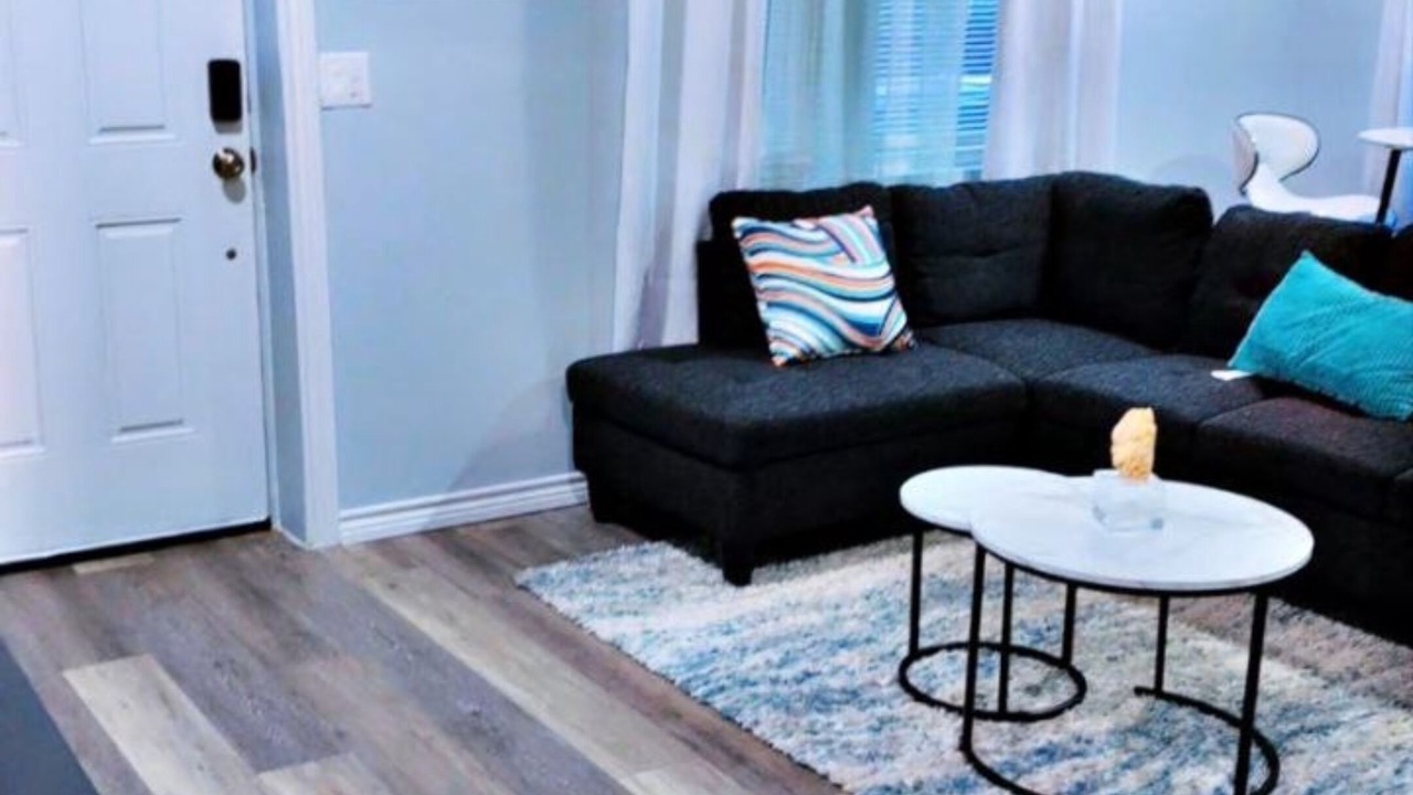 Photo of Livingroom in Central Oklahoma City