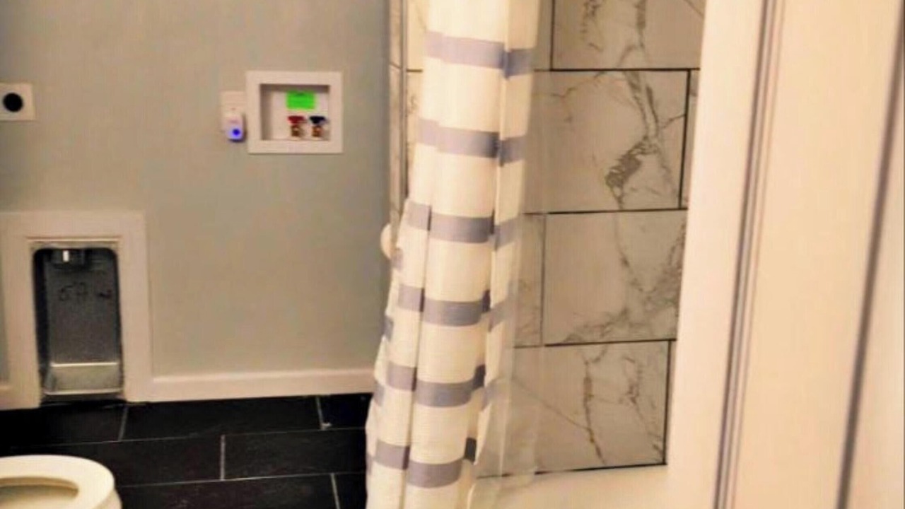 Photo of Bathroom in Central Oklahoma City