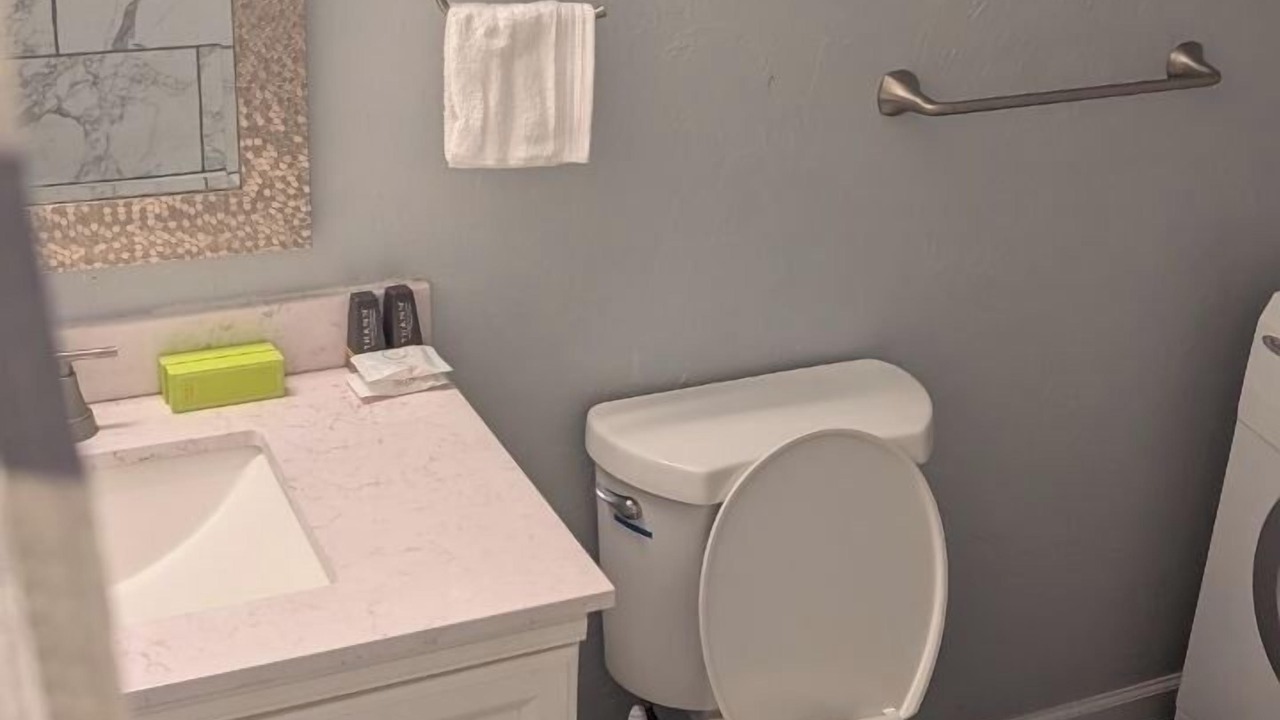 Photo of Bathroom in Central Oklahoma City