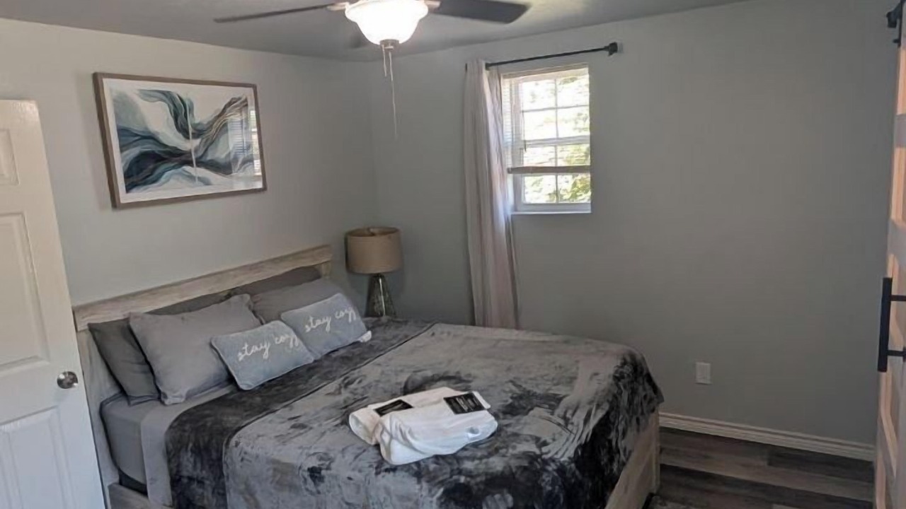 Photo of Bedroom in Central Oklahoma City