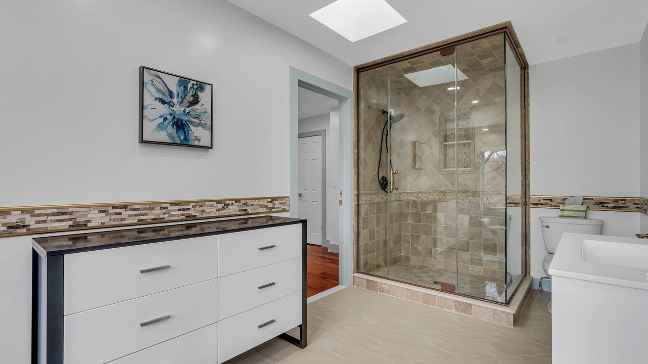 Photo of Bathroom in Monroe