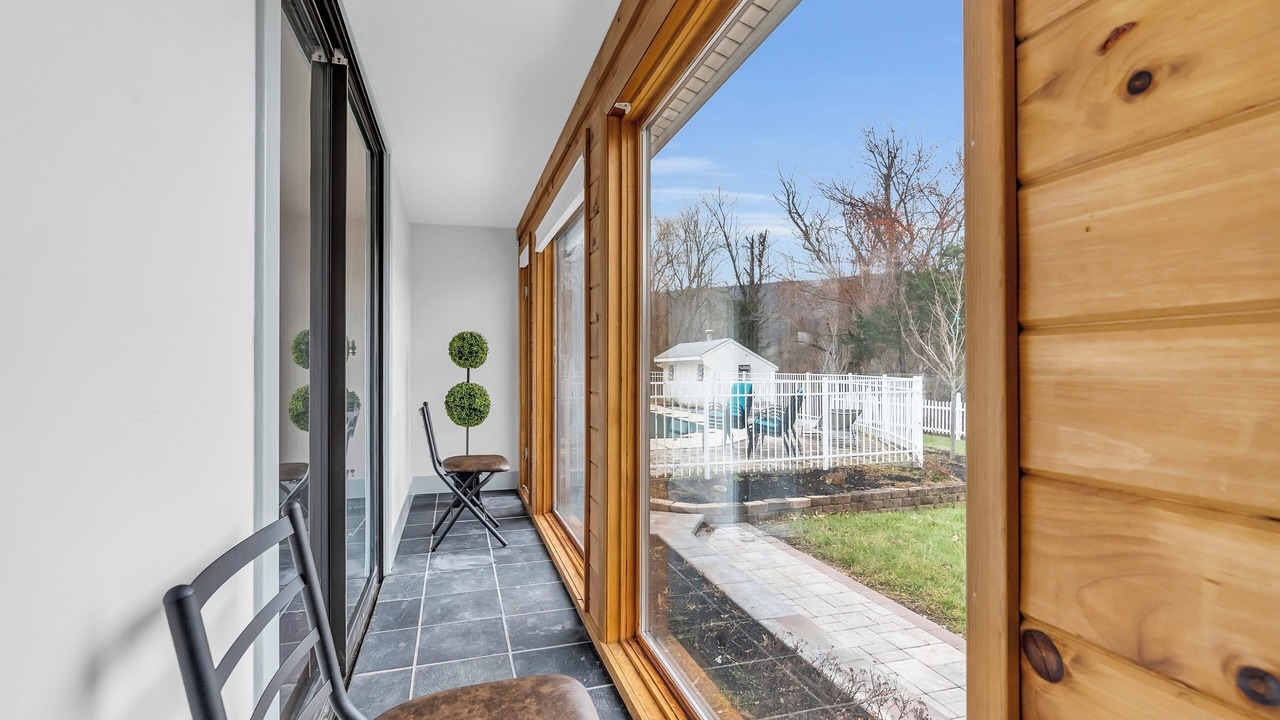 Photo of Others in Monroe