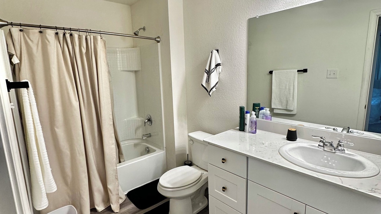 Photo of Bathroom in Glenn Heights