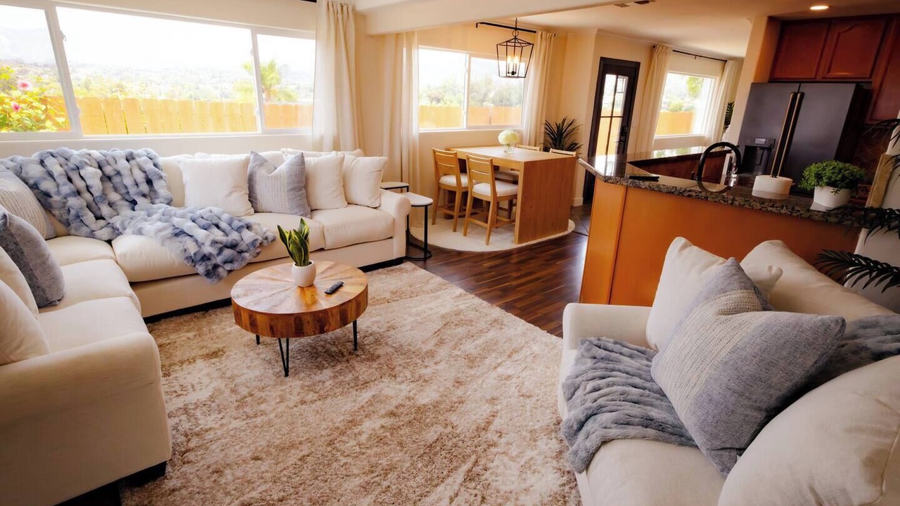 Photo of Livingroom in Winter Gardens