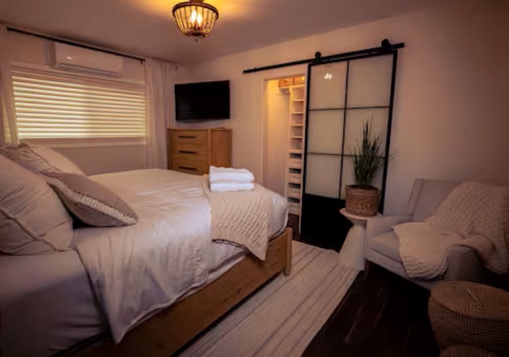 Photo of Bedroom in Winter Gardens