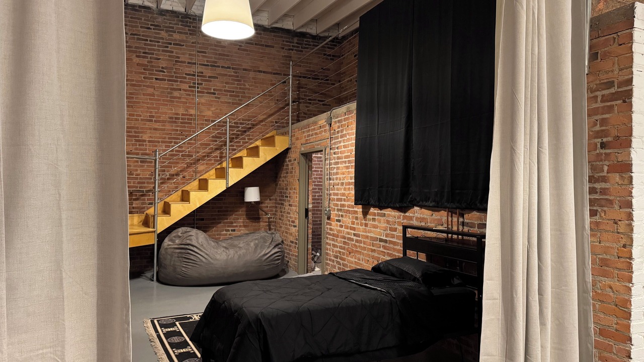 Photo of Bedroom in Downtown Toledo