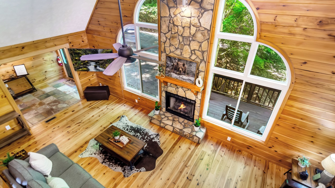 Photo of Livingroom in Walnut Mountain