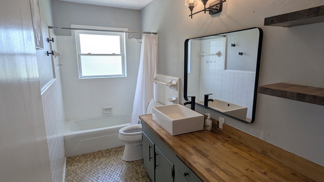 Photo of Bathroom in Monroe