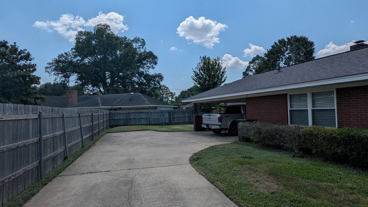 Photo of Outdoor in Monroe