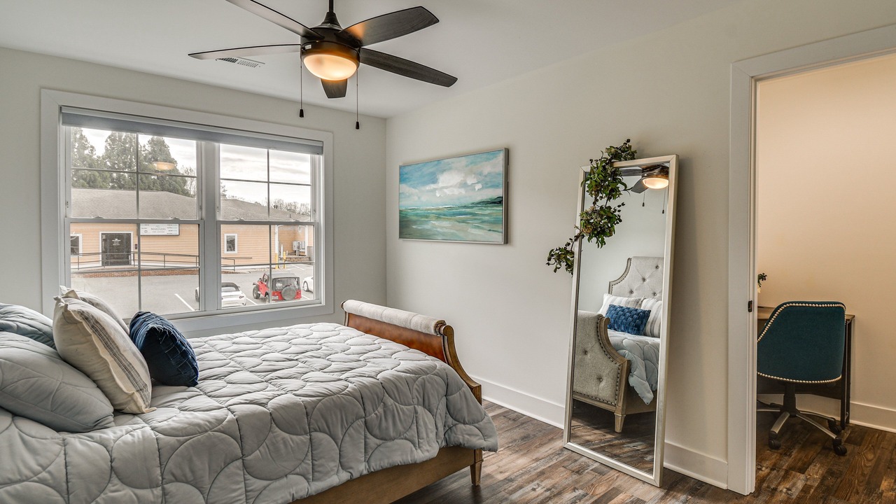 Photo of Bedroom in Huddleston