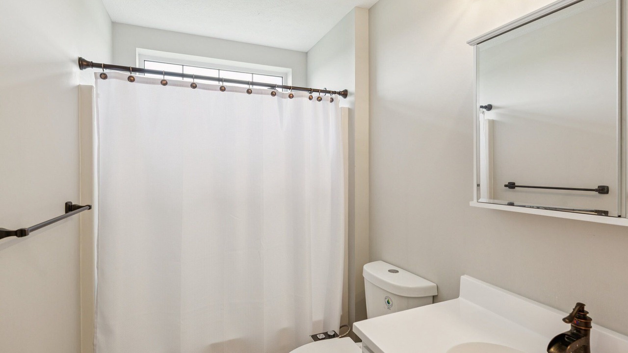 Photo of Bathroom in Oglesby