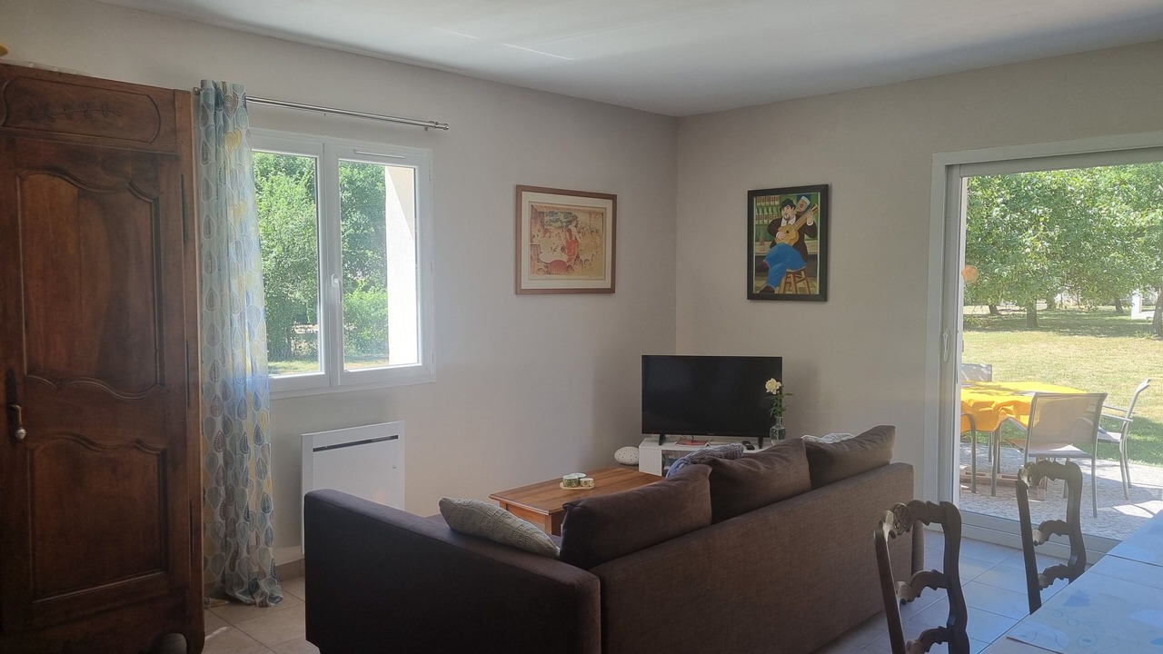 Photo of Livingroom in Aveze