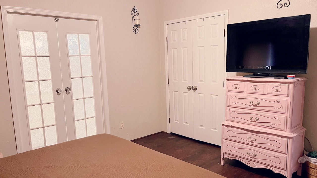 Photo of Bedroom in North Weeki Wachee