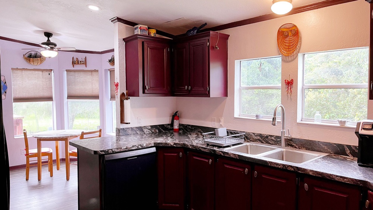 Photo of Kitchen in North Weeki Wachee