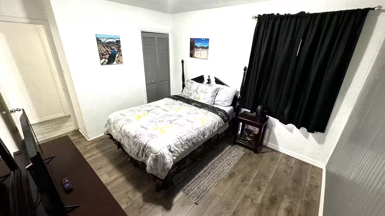 Photo of Bedroom in Old Seminole Heights