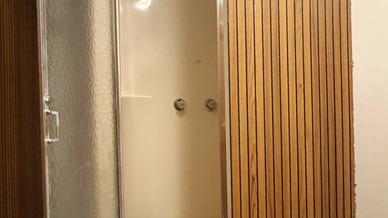 Photo of Bathroom in Inglefield