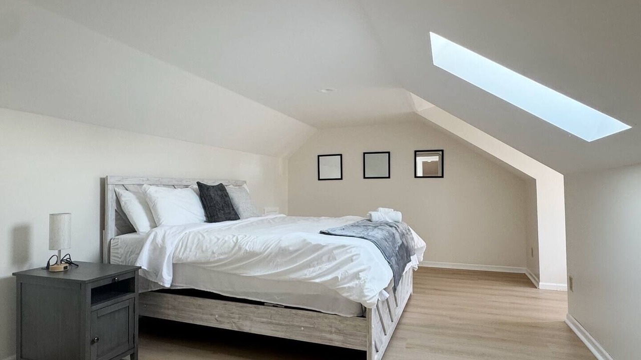 Photo of Bedroom in Inglefield