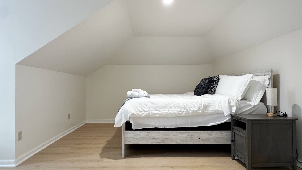 Photo of Bedroom in Inglefield