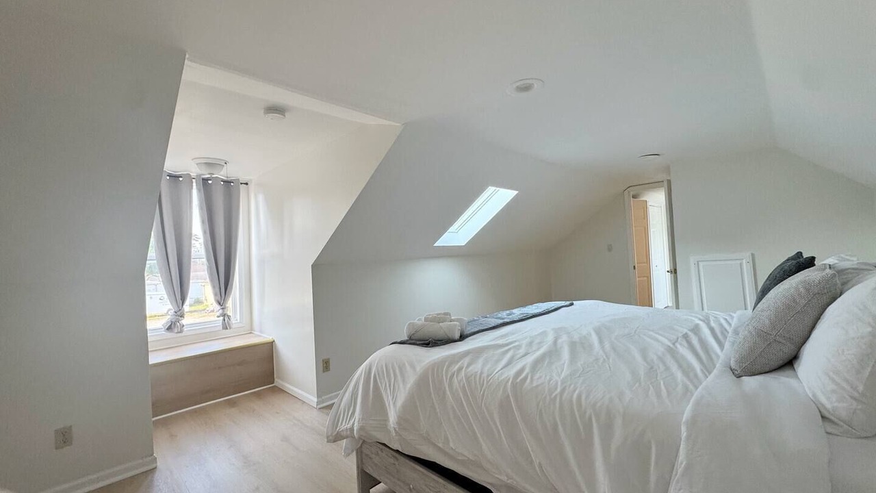 Photo of Bedroom in Inglefield