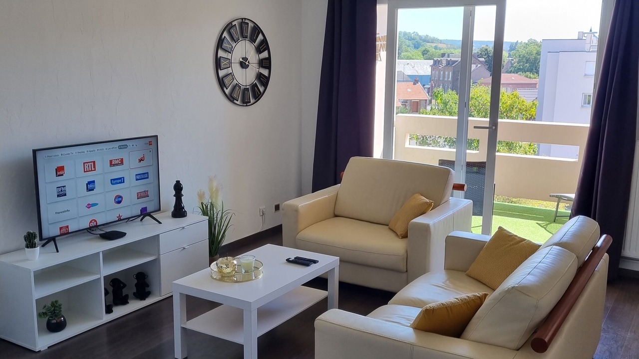 Photo of Livingroom in Givet