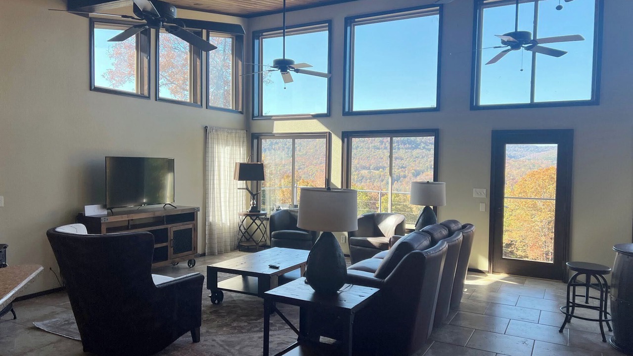 Photo of Livingroom in Mount Judea