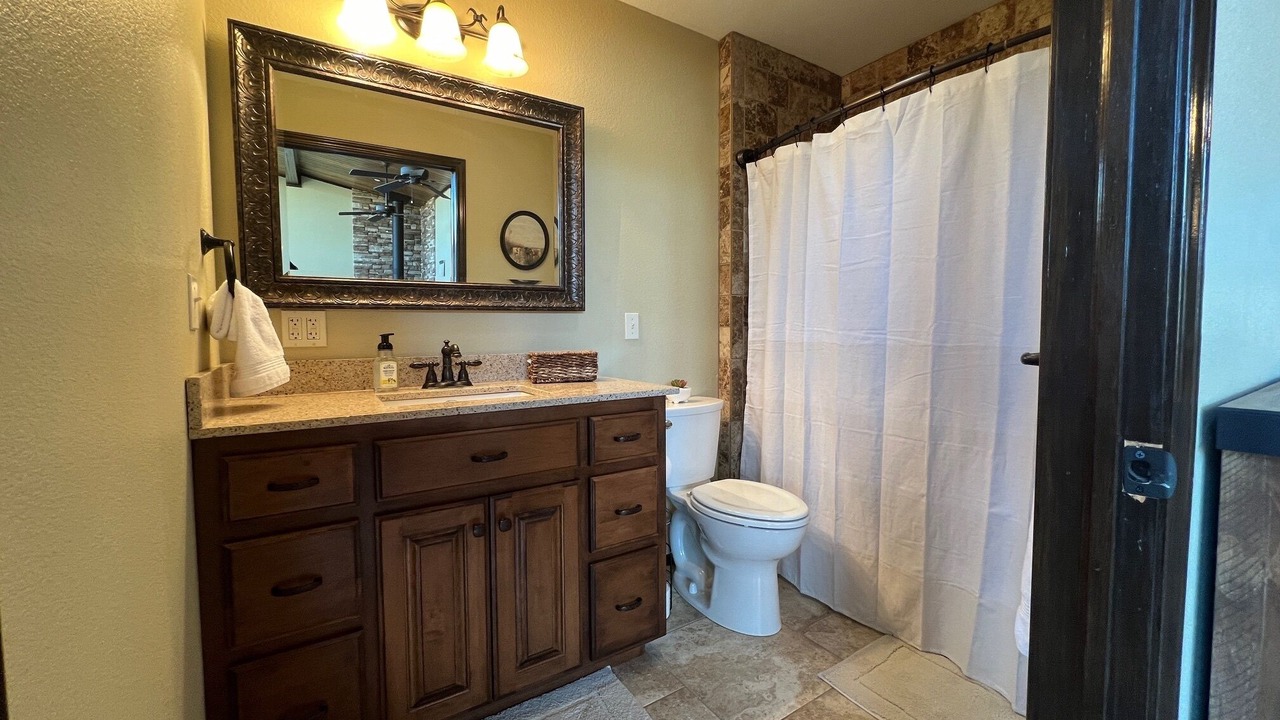 Photo of Bathroom in Mount Judea