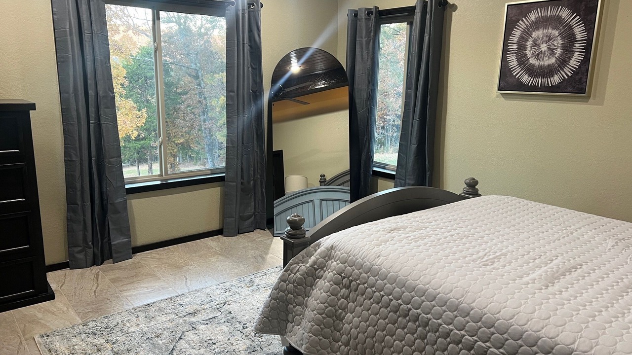 Photo of Bedroom in Mount Judea