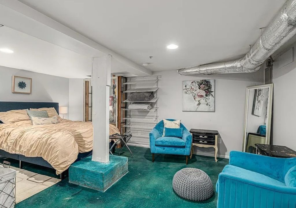 Photo of Bedroom in Alberta Arts District