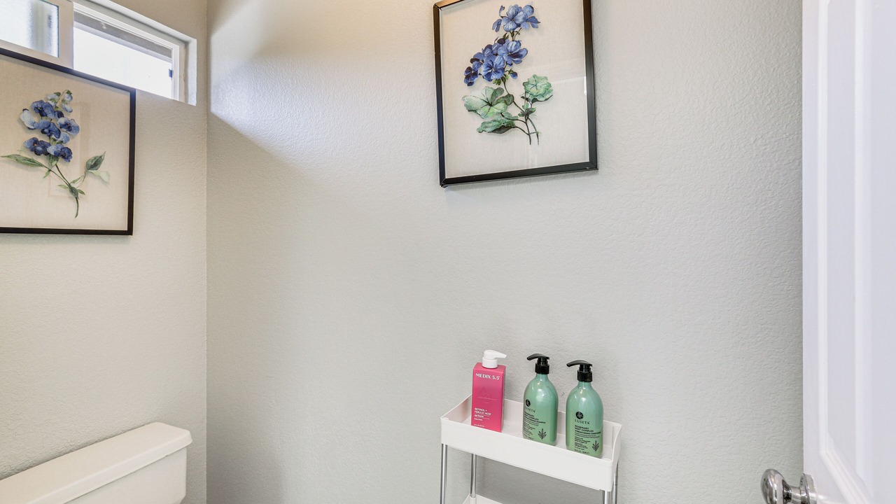 Photo of Bathroom in Bonita Long Canyon