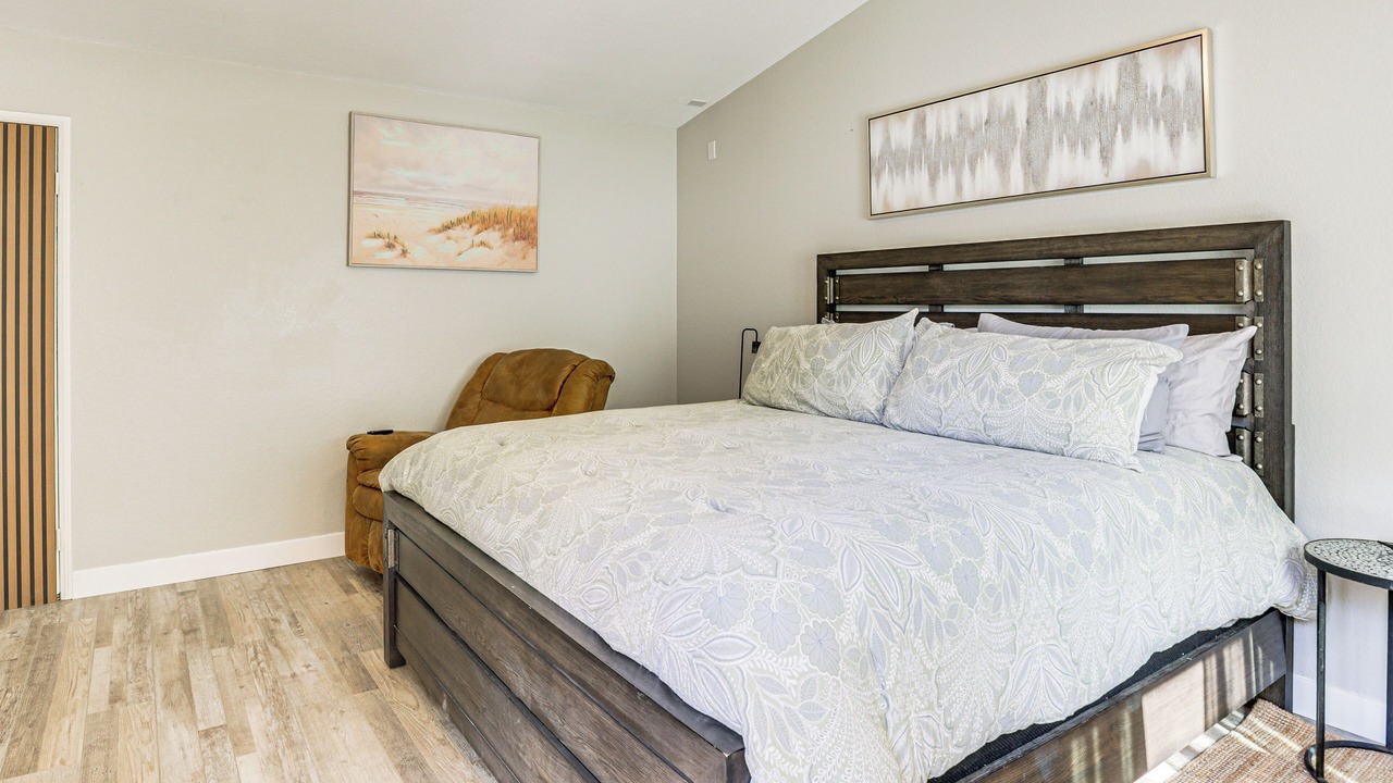 Photo of Bedroom in Bonita Long Canyon