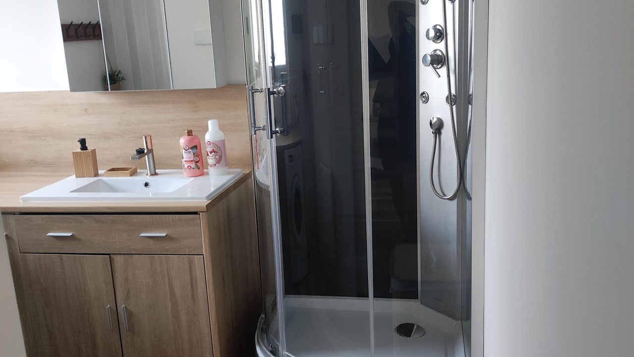 Photo of Bathroom in Coulogne